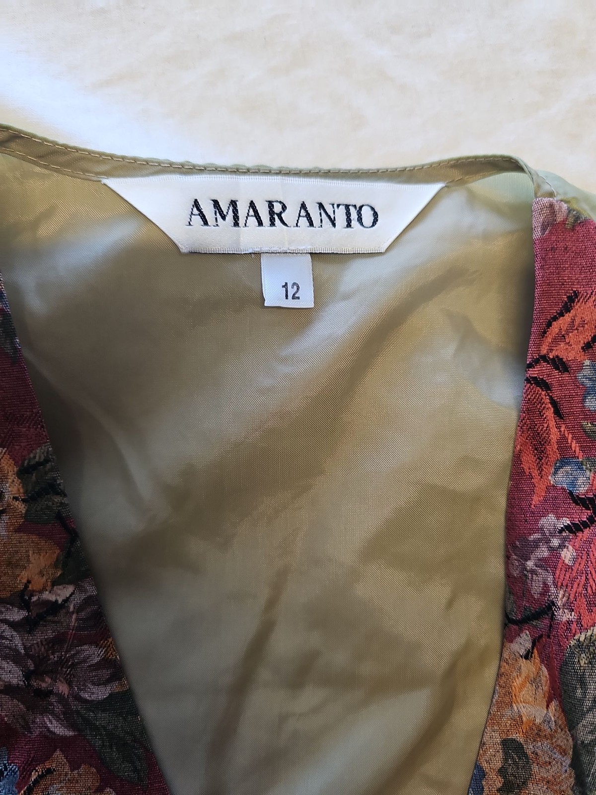 Vintage Amaranto Floral Tapestry Waistcoat – Size 12 KK187