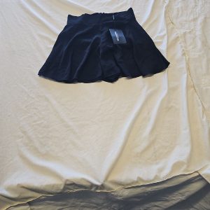 PrettyLittleThing Black Jersey Skate Skirt - Brand New with Tags uk10 KK207