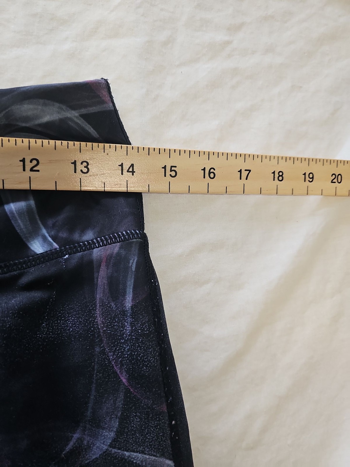 Souluxe Black Smoke Abstract Print High-Waisted Gym Leggings 12 O738 - Image 4