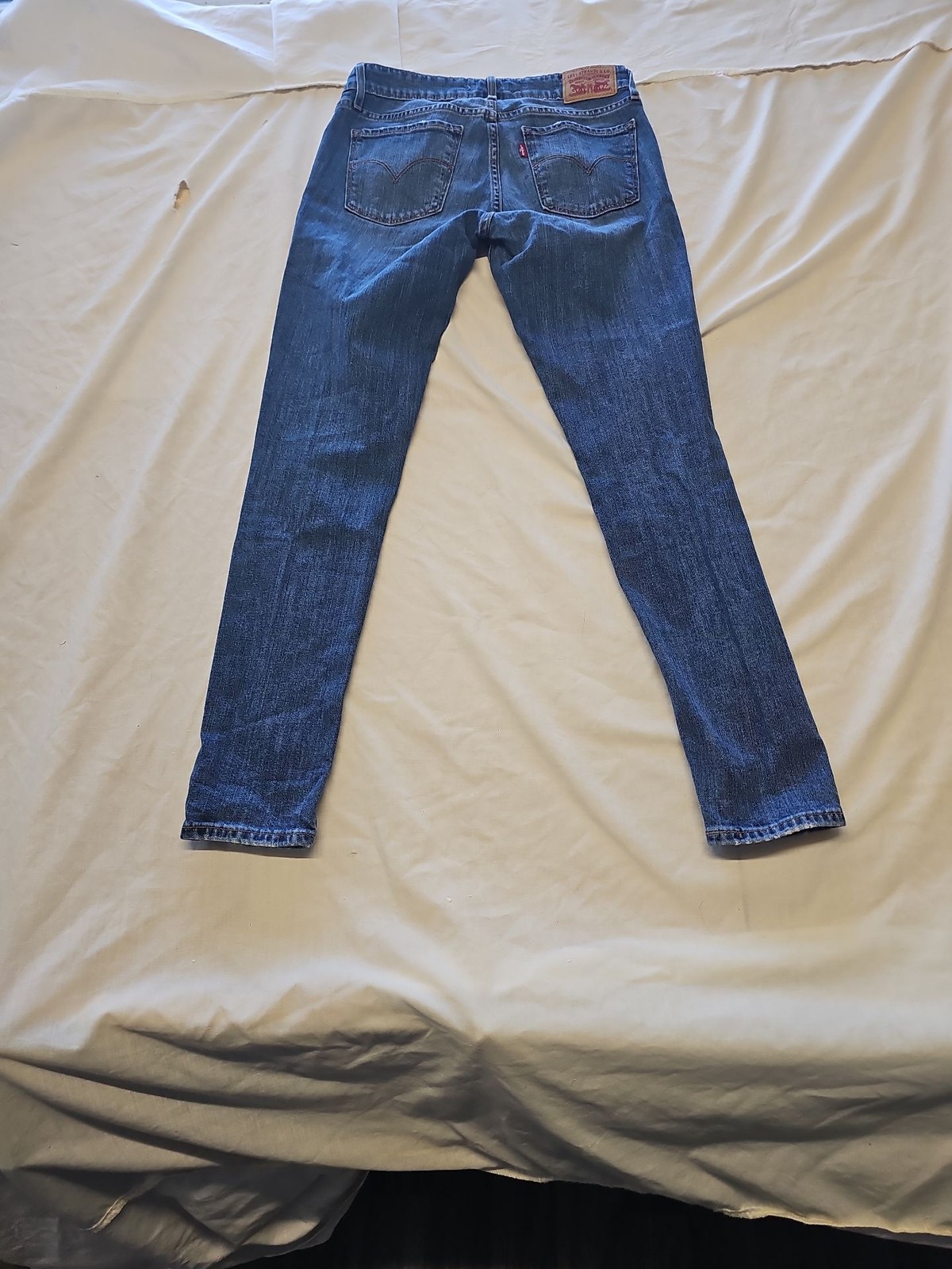 Levi's 711 Skinny Jeans Mid-Wash Blue Waist 26 GG996 - Image 3