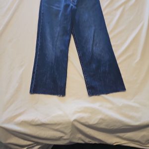 Levi's Premium Ribcage Straight Ankle Jeans - Size w 26 GG985