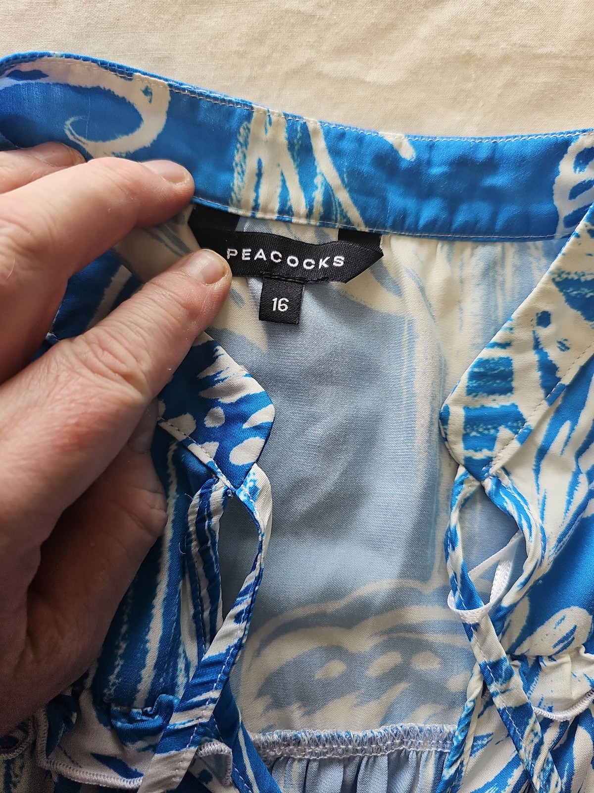 Peacocks Women’s Blue & White Tropical Floral Blouse Size 16 O718
