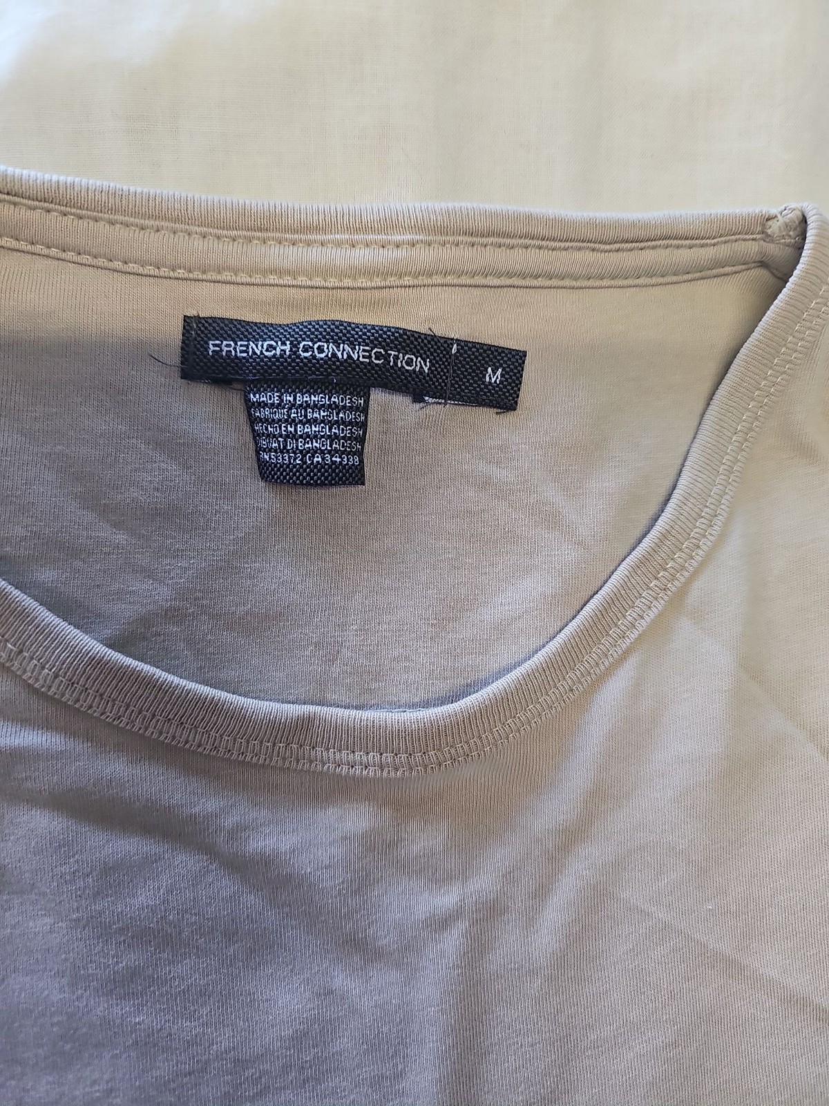 French Connection Men’s Beige Pocket T-Shirt Size M Q769