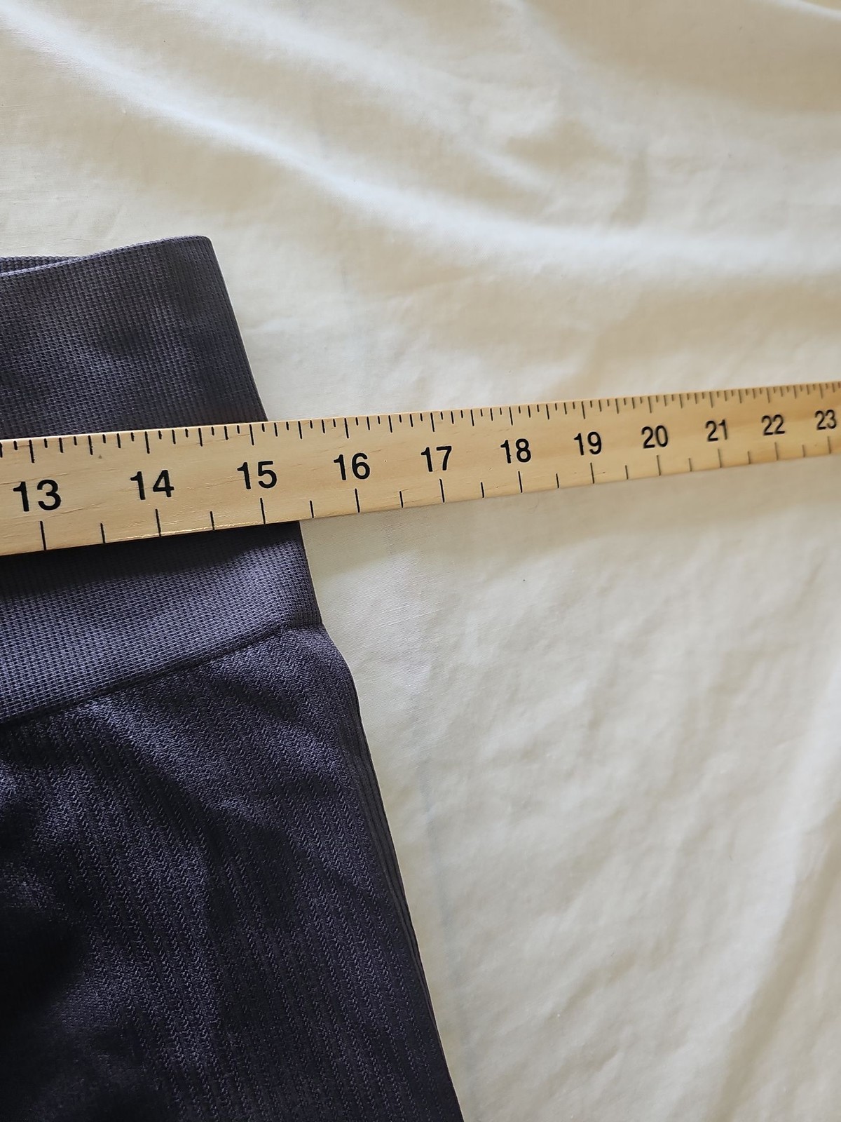 Primark WORKOUT Seamless Ribbed Leggings in Charcoal Grey P757 - Image 3