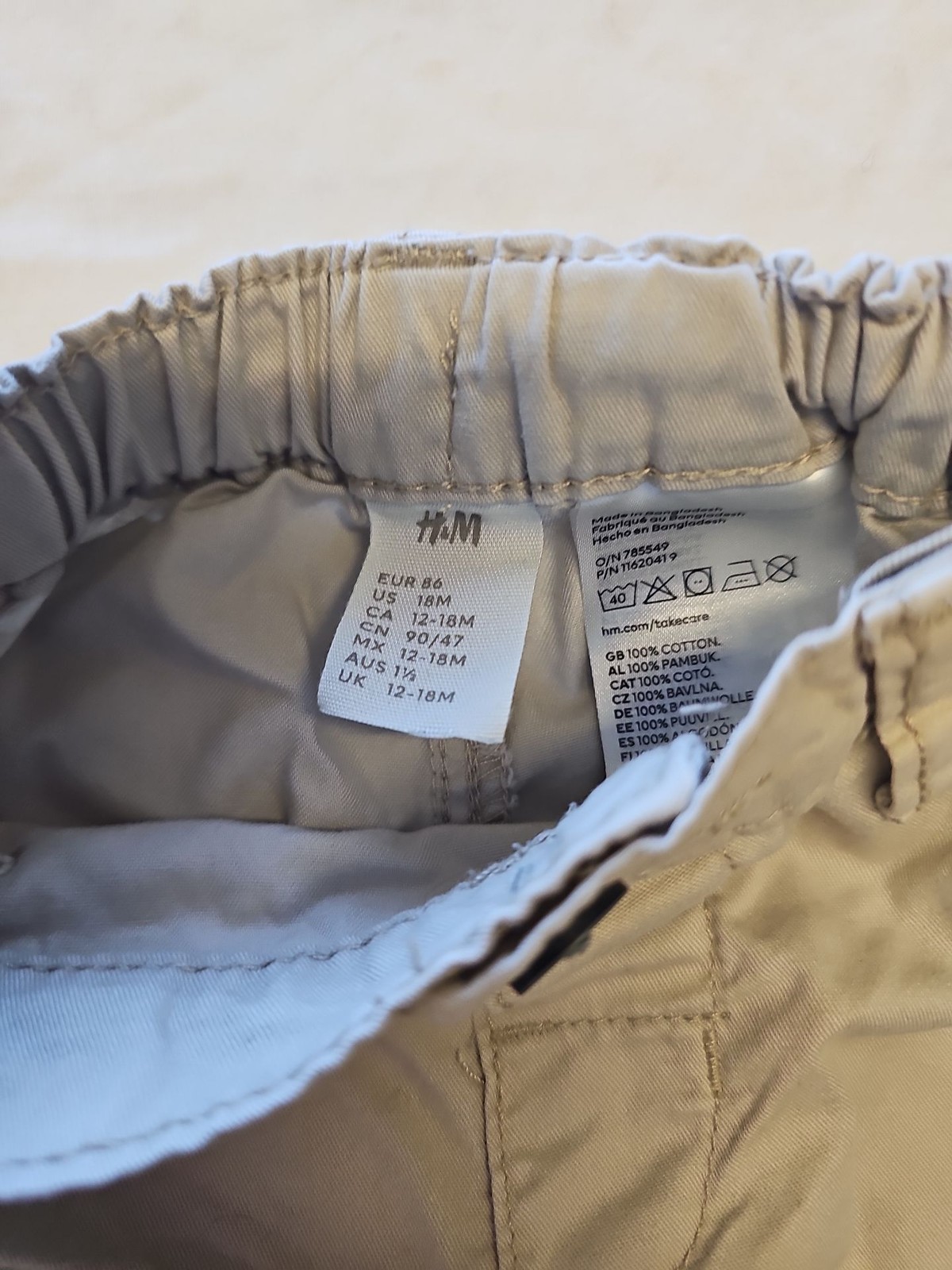H&M Kids Beige Chino Trousers – 12-18 Months V849