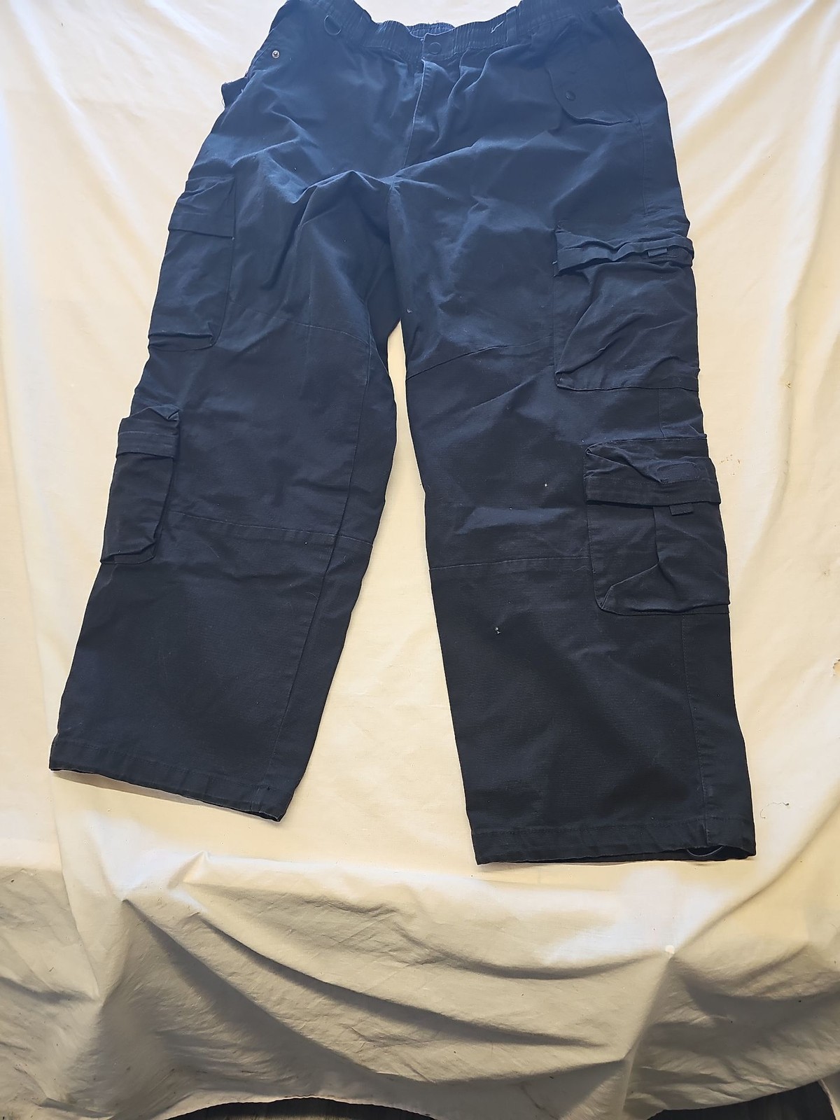 Denim Co. Mens Black Baggy Fit Multi-Pocket Cargo Trousers V853 - Image 3