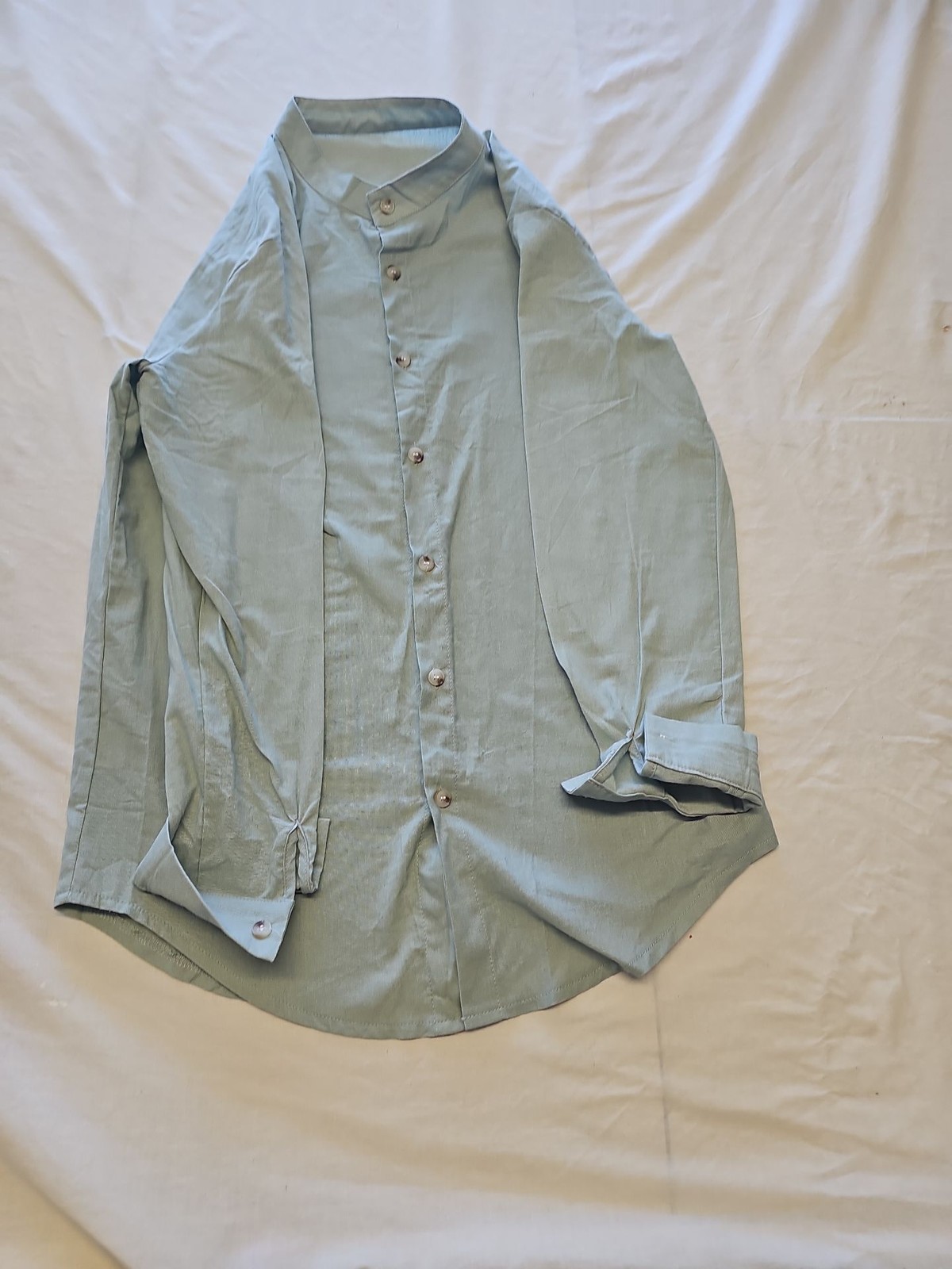 Men’s Light Sage Green Grandad Collar Button-Down Shirt AA914