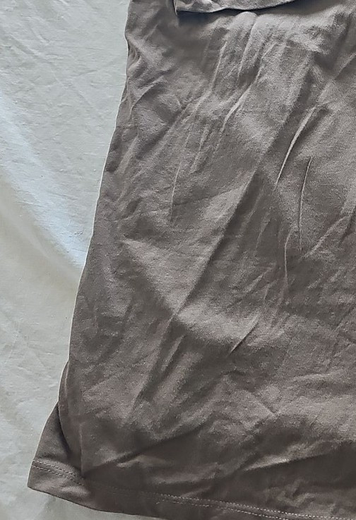 GUESS Originals Embroidered Logo T-Shirt Brown Large 322 - Image 10