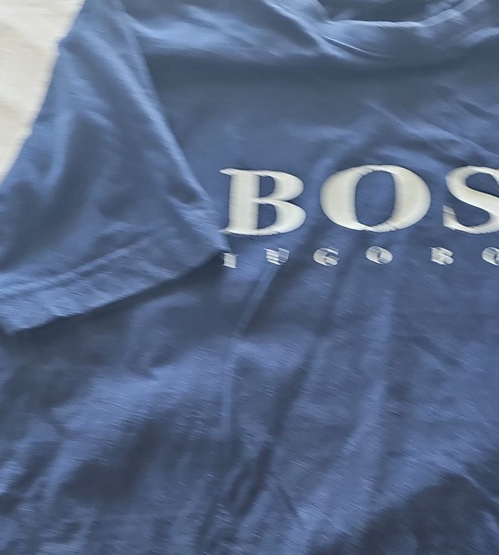 Hugo Boss Navy Blue Graphic T-Shirt with White Logo size L 316 - Image 11