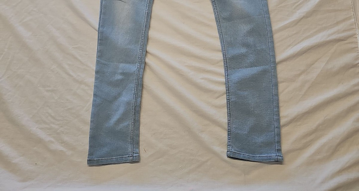 Live Free Light Wash Slim Fit Jeans W30 L31 UU1107 - Image 8