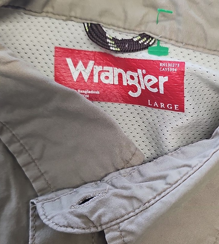 Wrangler Outdoor Short Sleeve Performance Shirt Khaki Large SS1084 - Image 9