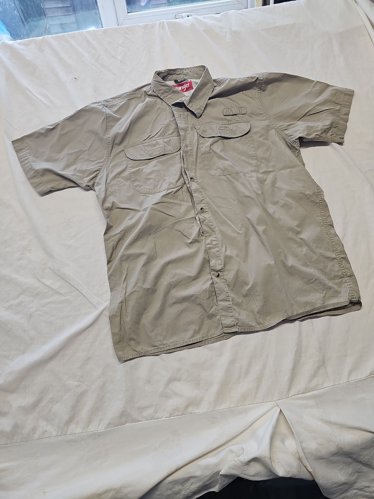 Wrangler Outdoor Short Sleeve Performance Shirt Khaki Large SS1084 - Image 3
