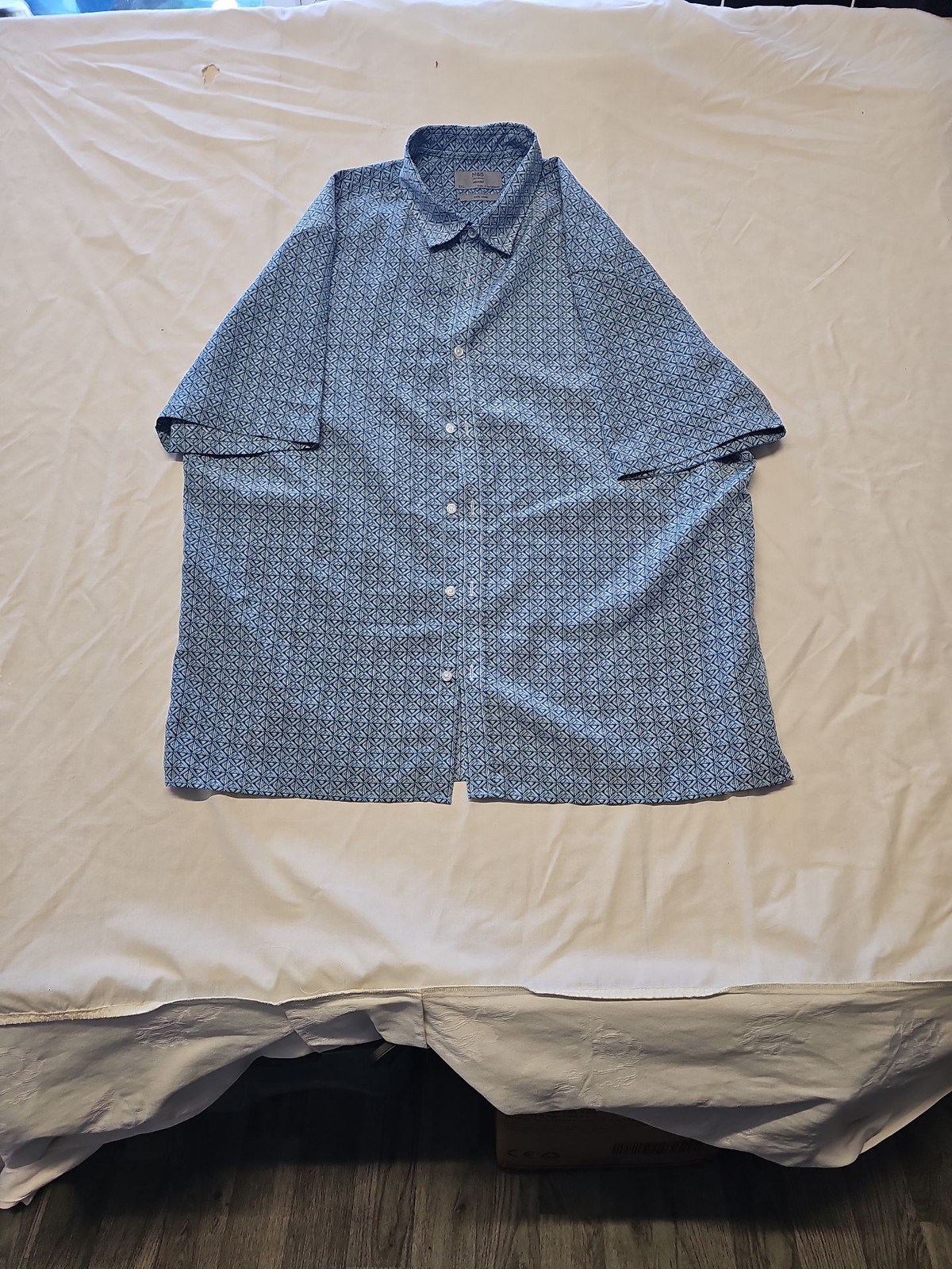 M&S Collection Men's Blue Geometric Print Short Sleeve Shirt - 2XL XX1151
