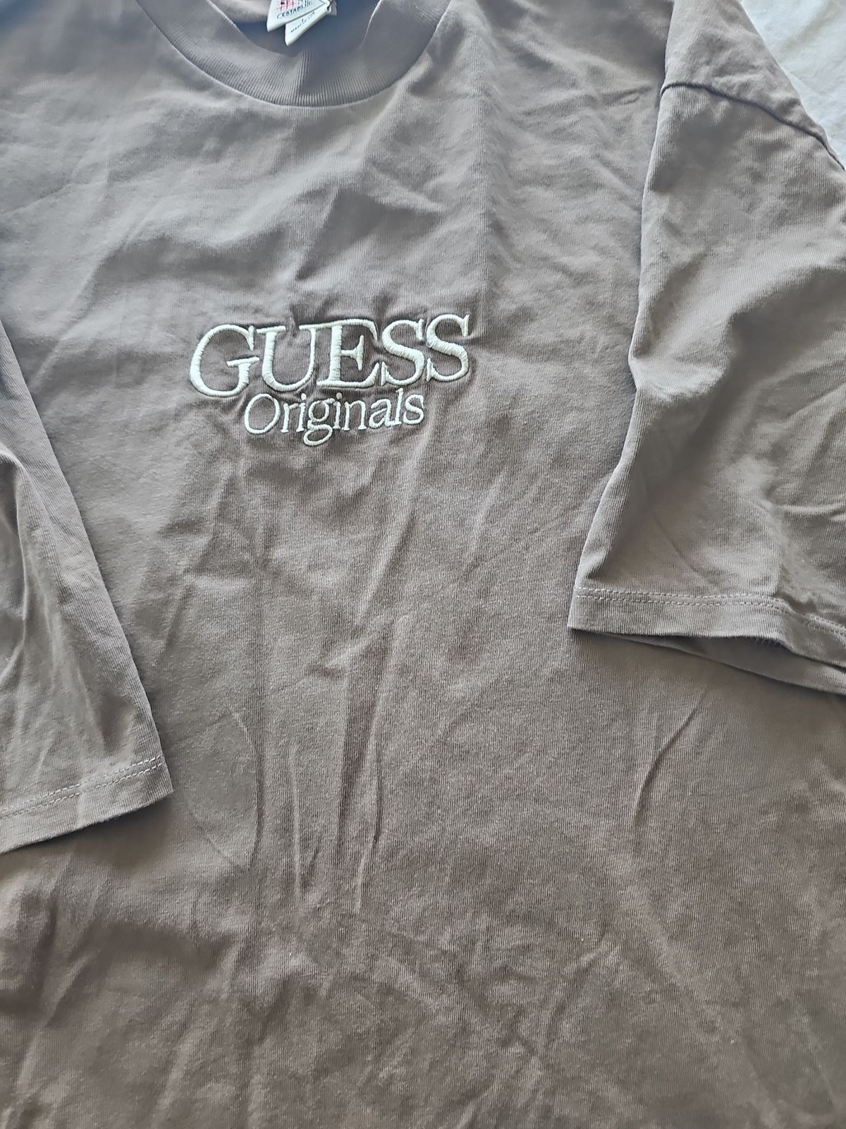 GUESS Originals Embroidered Logo T-Shirt Brown Large 322 - Image 4