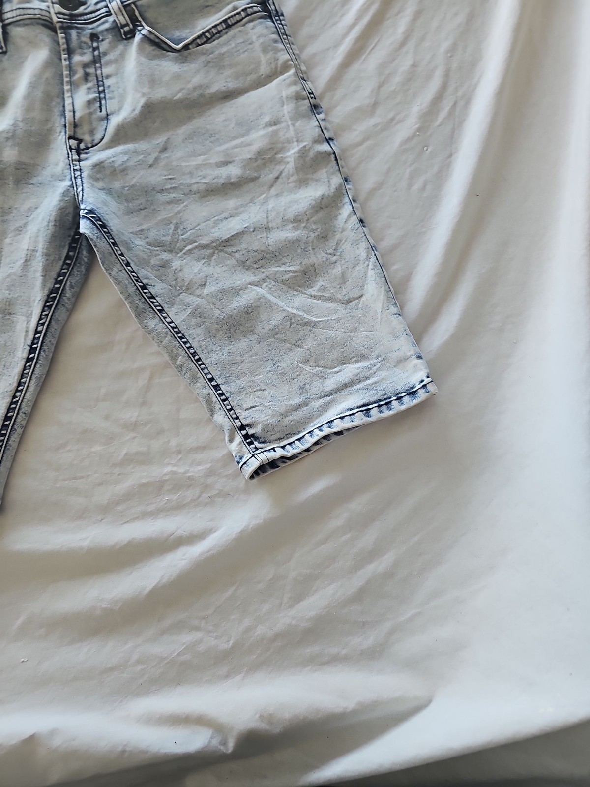 Buffalo David Bitton Evan-X Acid Wash Denim Shorts W32 355 - Image 3