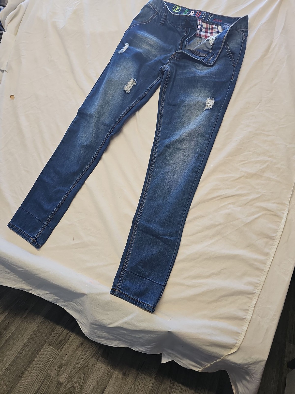 Fruit Jeans Distressed Slim Fit Blue Denim with Plaid Lining Accent W/L32 TT1104 - Image 4