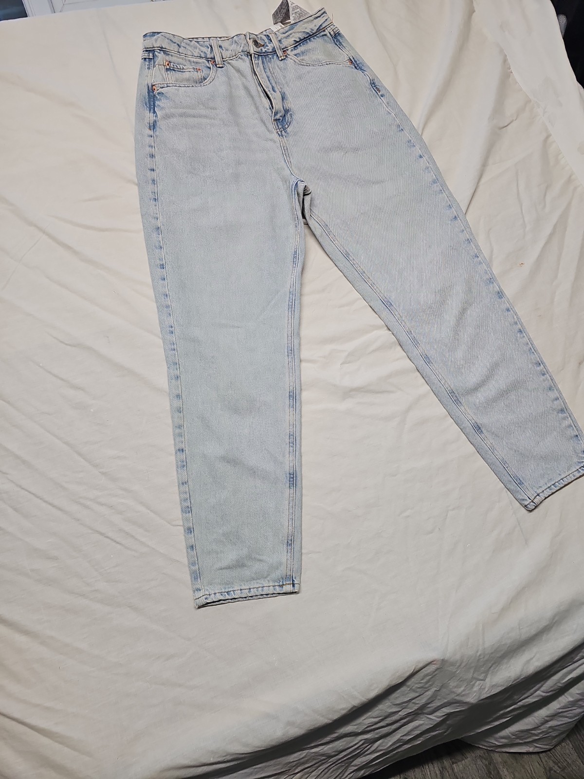 Zara Women's Light Wash High-Waisted Paperbag Style Mom Jeans, Size 8 A1 1199 - Image 3