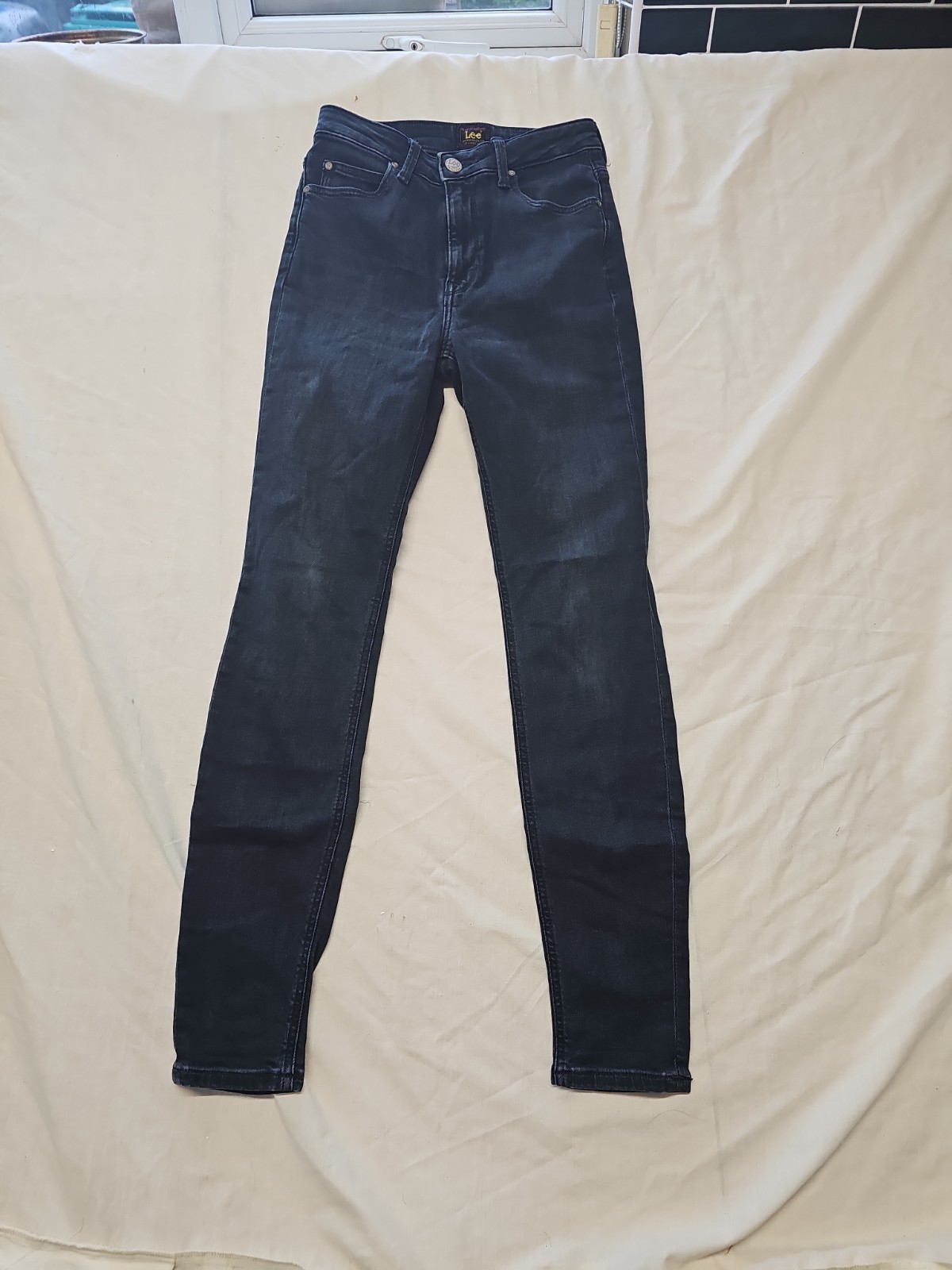 Lee Women's Dark Wash High-Rise Skinny Jeans A1 1206 - Image 3