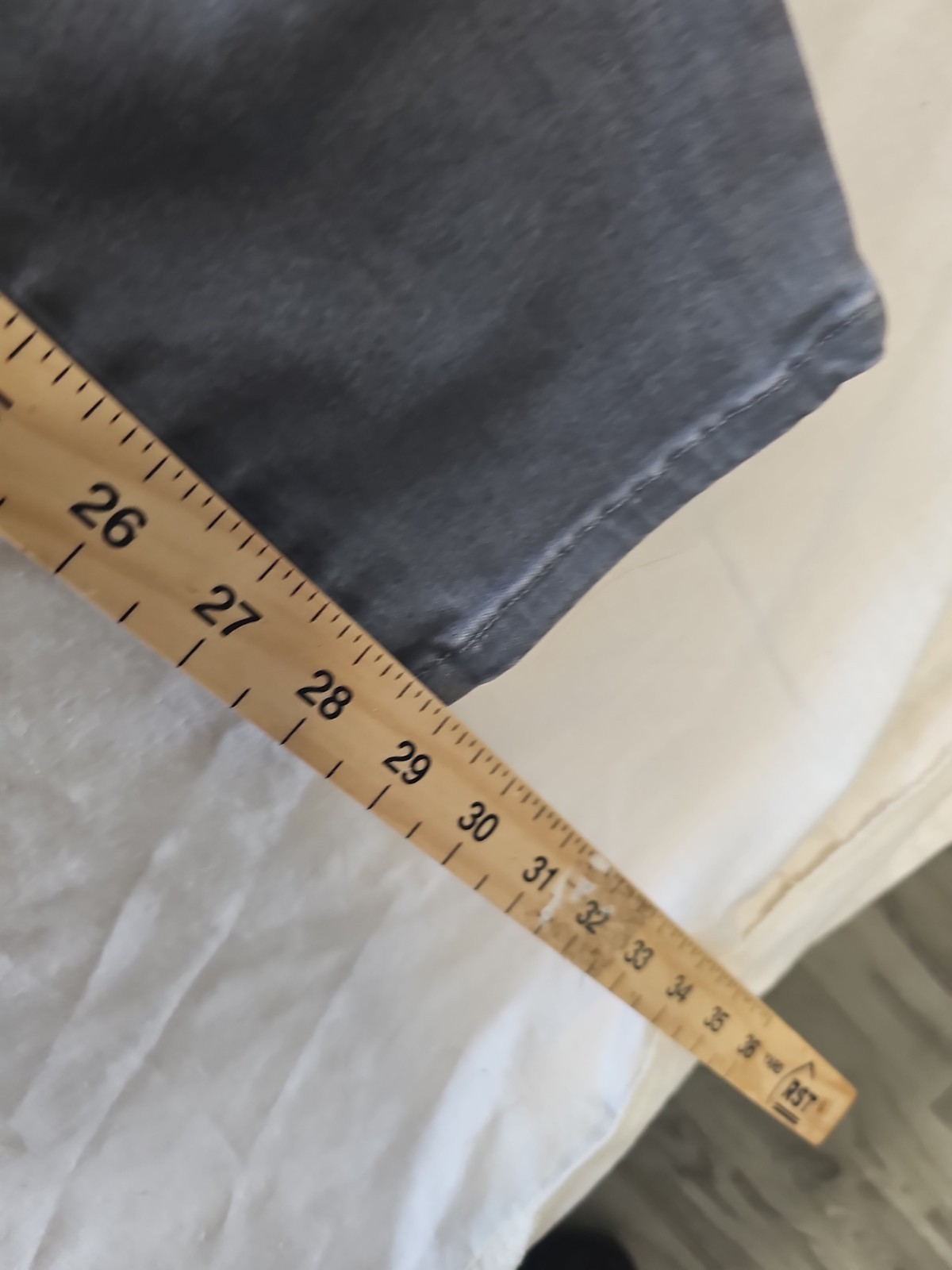 7 For All Mankind Slim Fit Grey Wash Denim Jeans A 1201 - Image 5