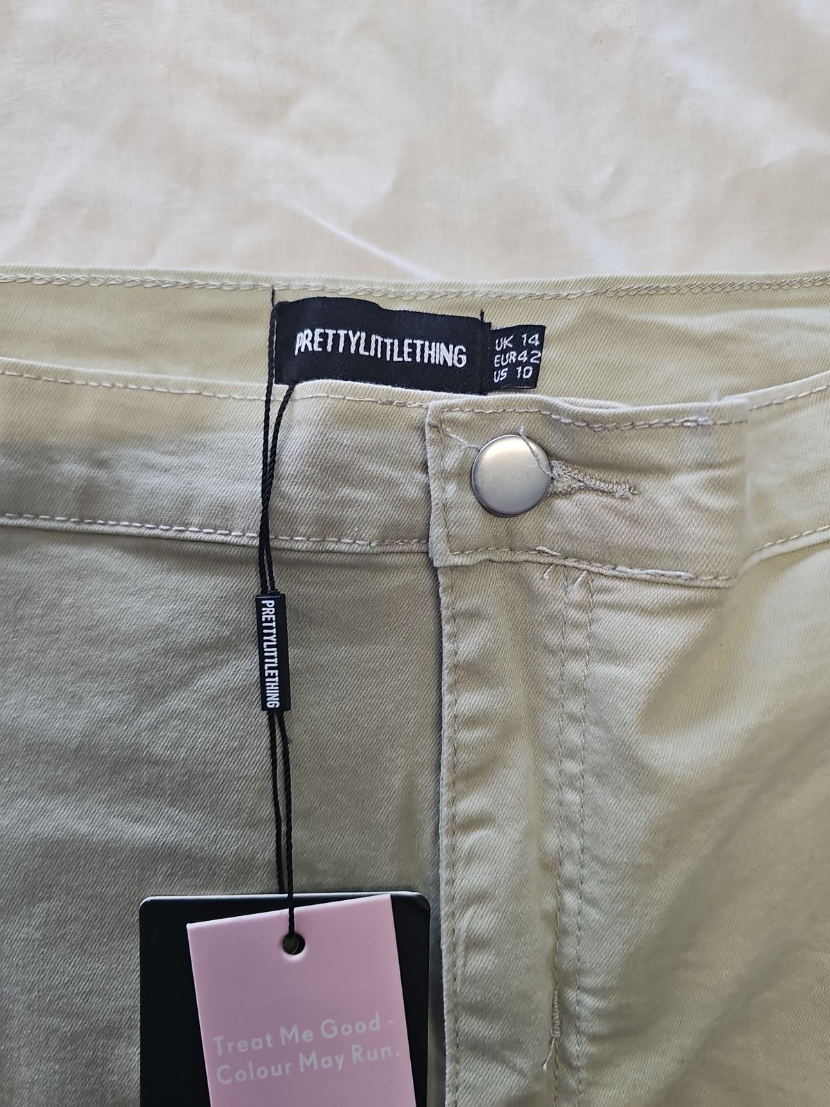 PrettyLittleThing Sage Green Denim Mini Skirt uk14 HH204