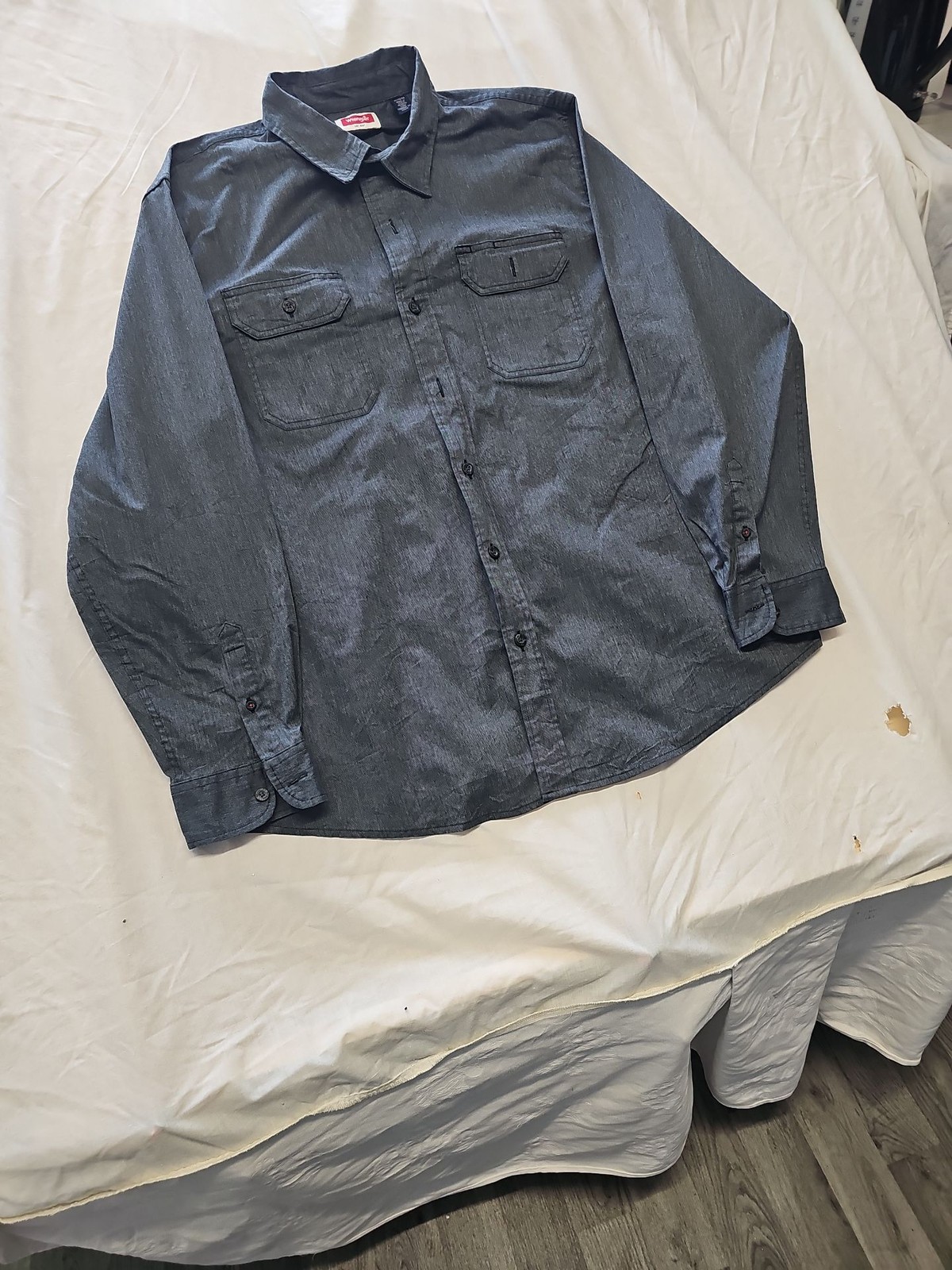 Wrangler Men’s Charcoal Grey Chambray Work Shirt XL YY1184