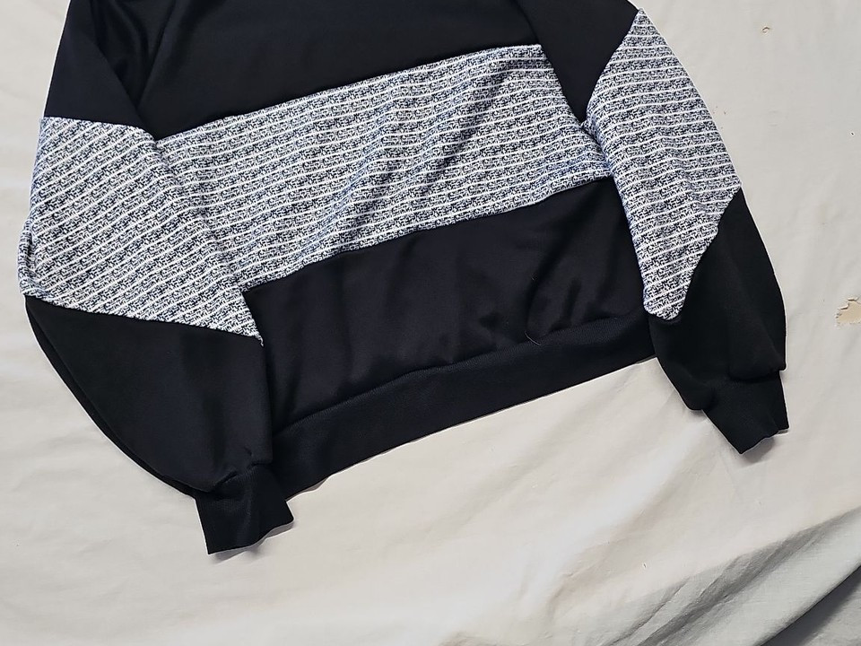 Contemporary Black and Grey Textured Striped Hoodie A7 1285 - Image 11