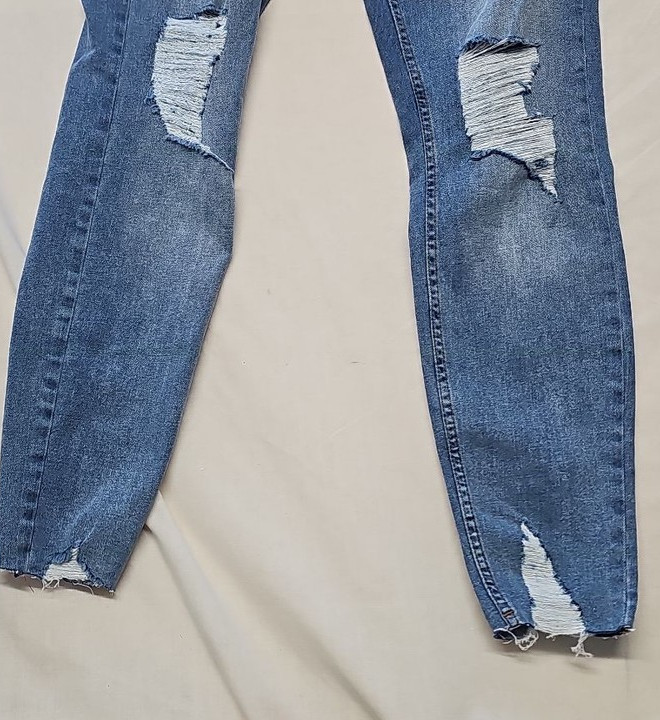 Primark Denim Co. Distressed Skinny Jeans in Mid-Blue Wash A8 1330 - Image 11