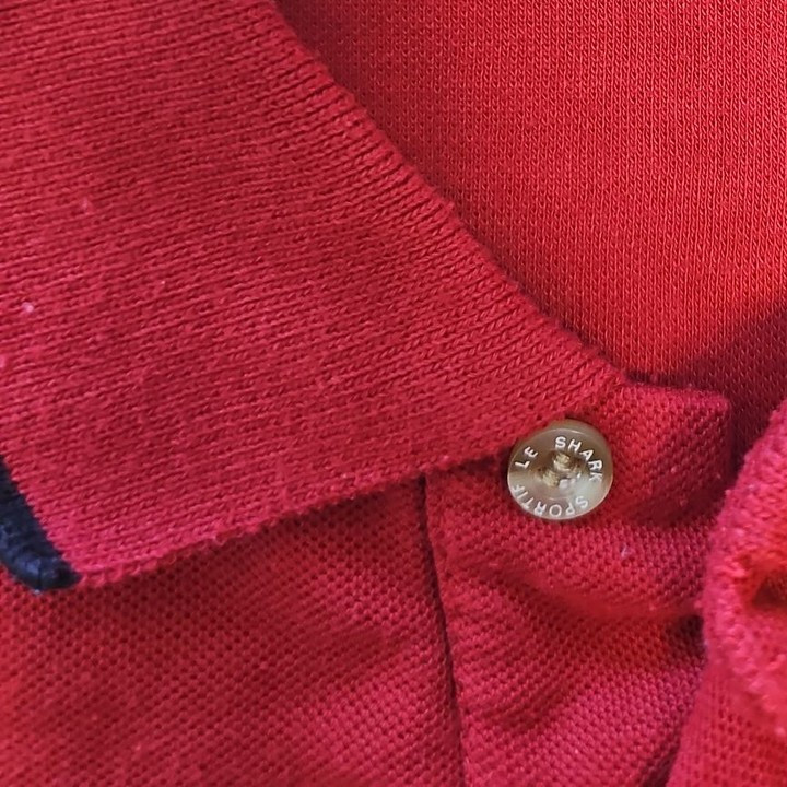 Le Shark Men's Vintage Red Polo Shirt with Navy Contrast Paneling A9 1343 - Image 10