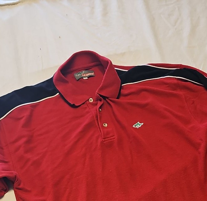 Le Shark Men's Vintage Red Polo Shirt with Navy Contrast Paneling A9 1343 - Image 12