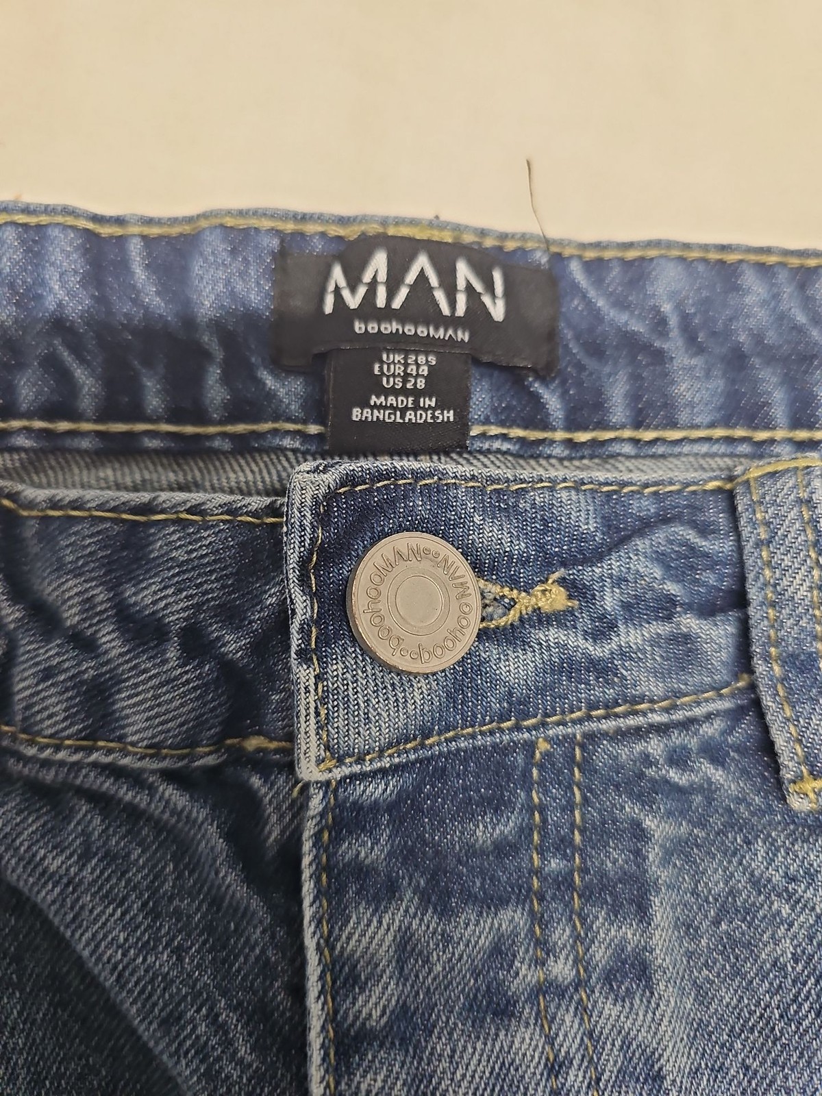 BoohooMAN Baggy Adjustable Hem Denim Jeans A5 1250