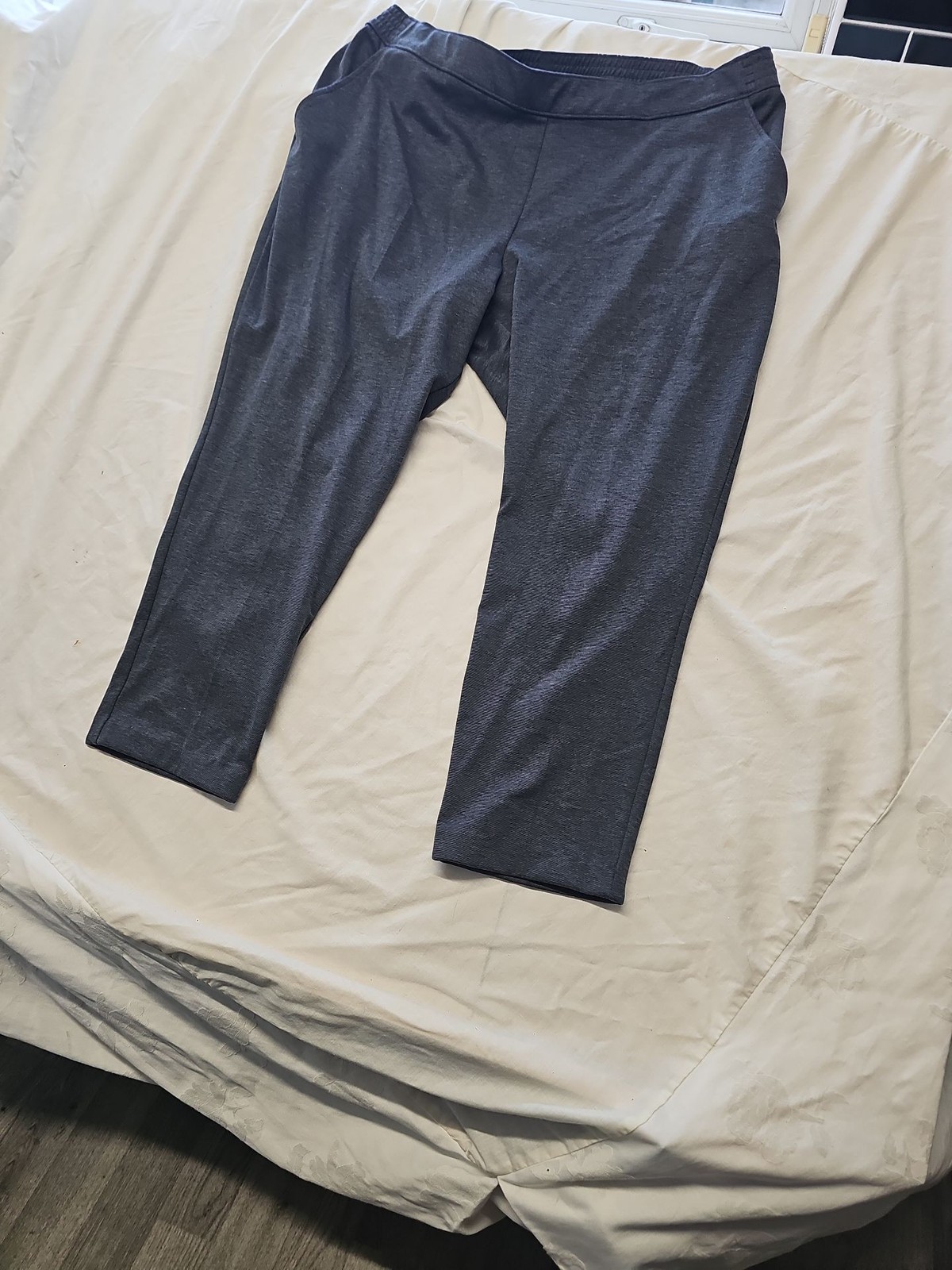 Bonmarché Grey Textured Pull-On Trousers - Size 24 A3 1236 - Image 4