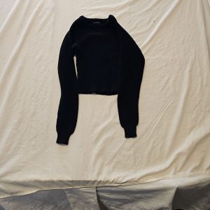 PrettyLittleThing Tall Black Ribbed Knit Cropped Jumper A10 1295