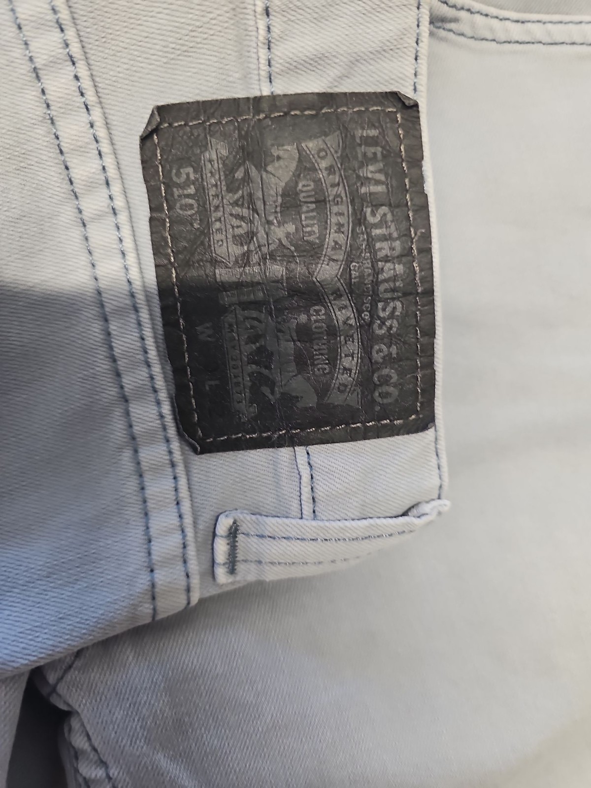 Levi’s 510 Skinny Fit Jeans in Light Grey Denim A8 1327