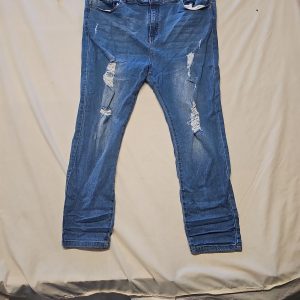 Boohoo Plus Size Distressed Skinny Jeans in Mid-Wash Blue A8 1325