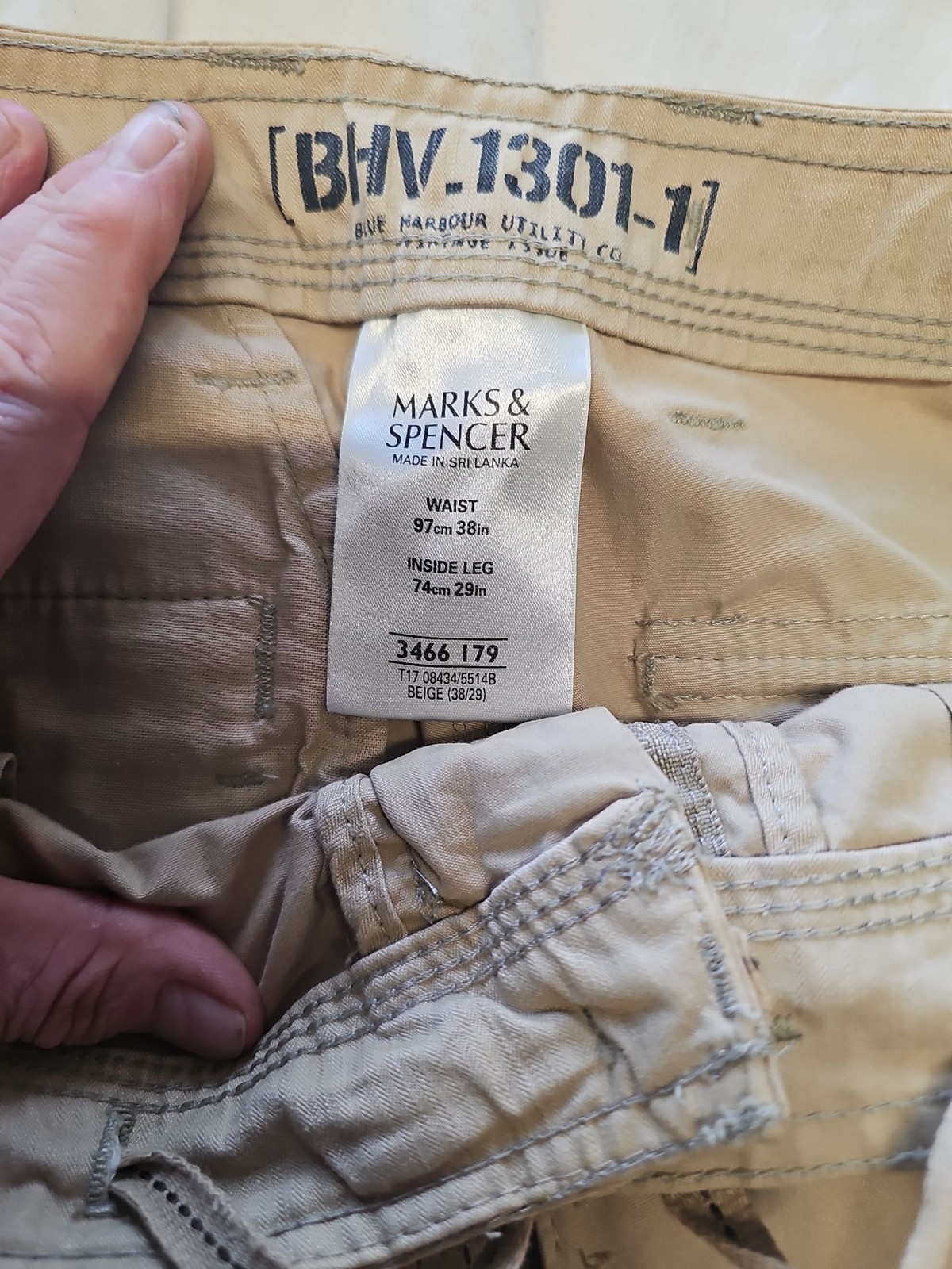 Marks & Spencer Blue Harbour Beige Cargo Trousers 38/29 A3 1230