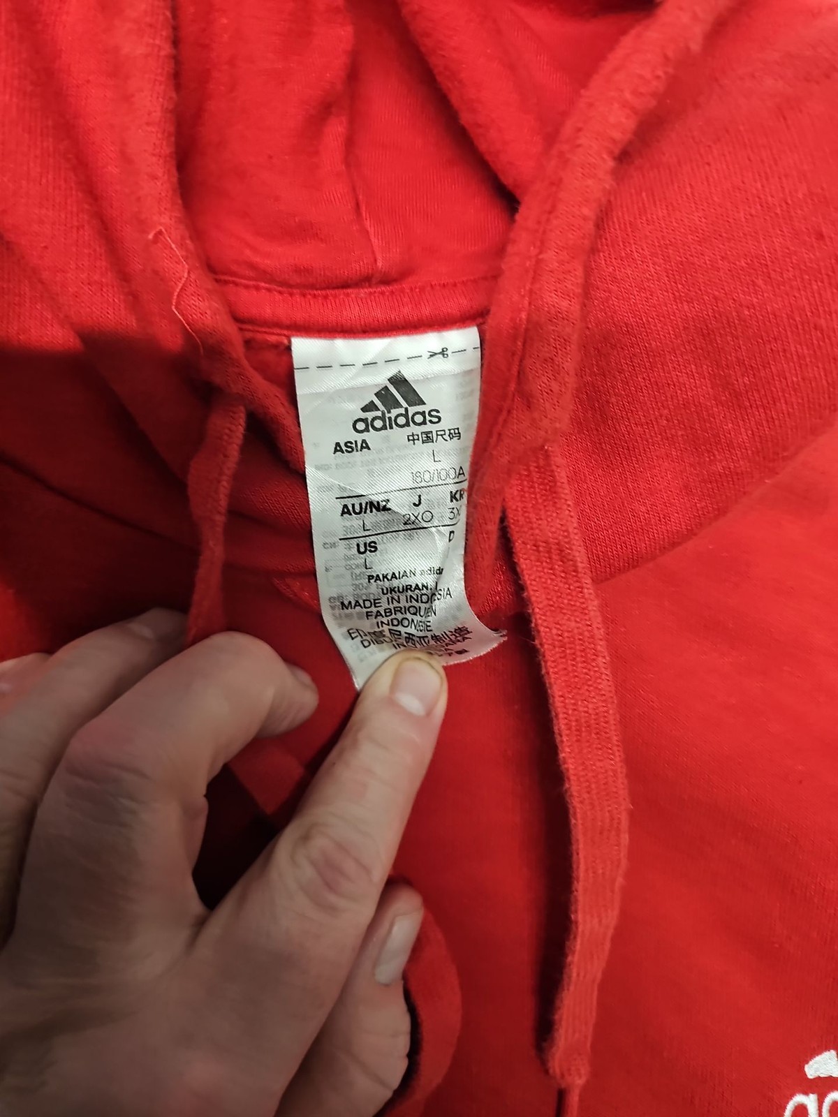Adidas Men’s Essential Logo Pullover Hoodie in Red – Size L A13 1364