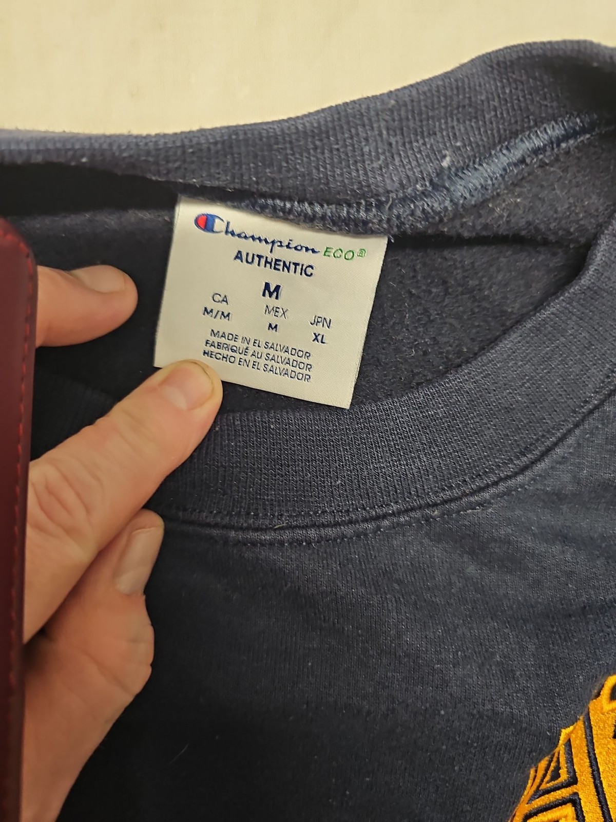 Vintage Champion Eco Fleece Navy Sweatshirt – Medium A13 1363