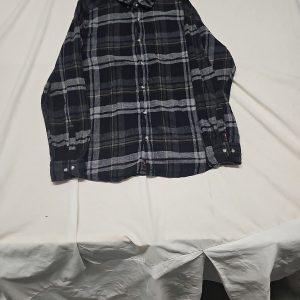 Tokyo Laundry Grey and Black Plaid Flannel Shirt - Size XL A16 1394