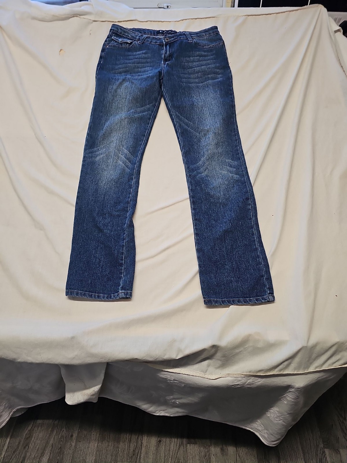 Sobo Works New York Blue Straight Leg Jeans A12 1356