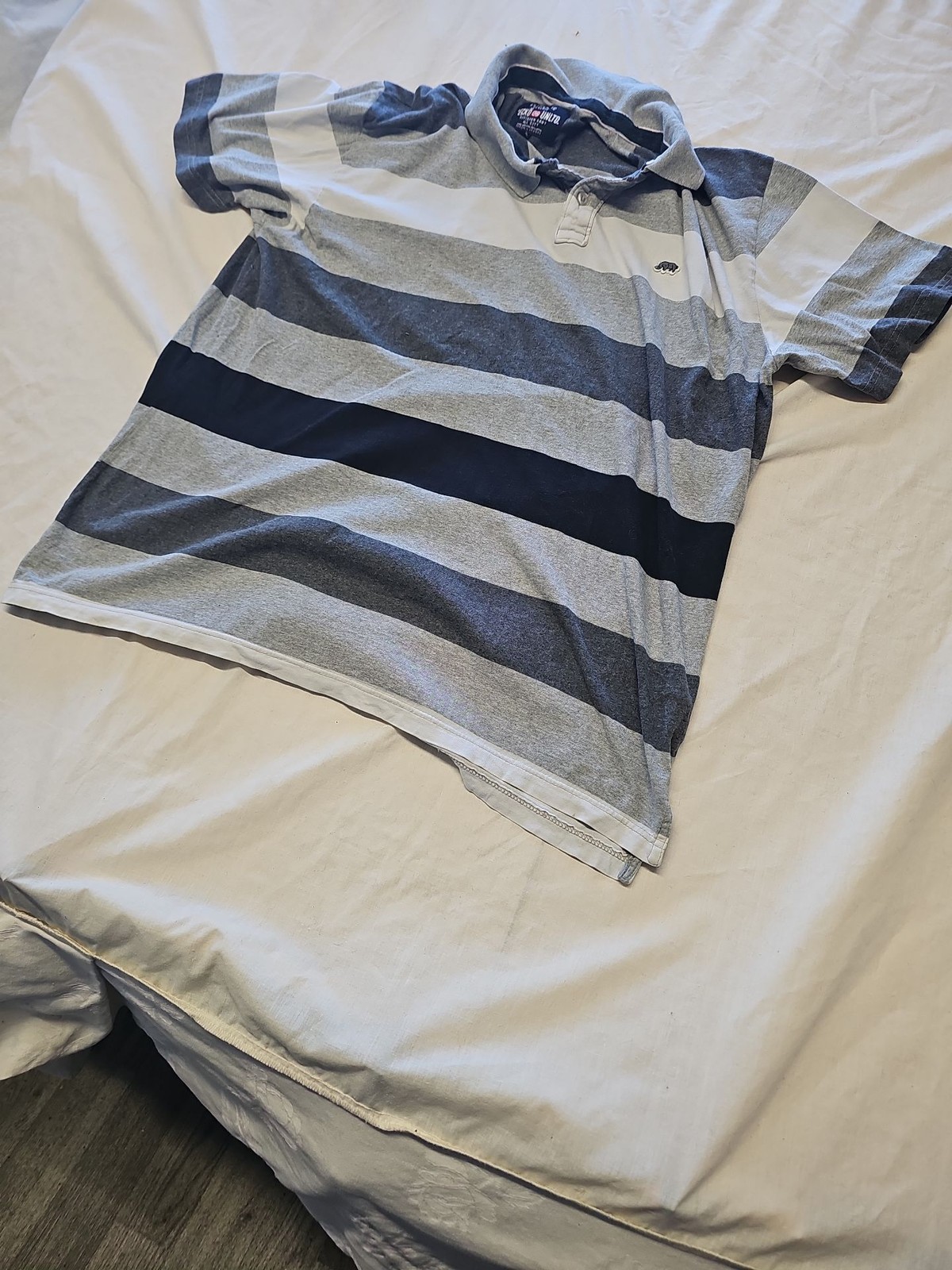 Vintage Ecko Unltd Striped Polo Shirt - Grey & Navy Streetwear A9 1342 - Image 4